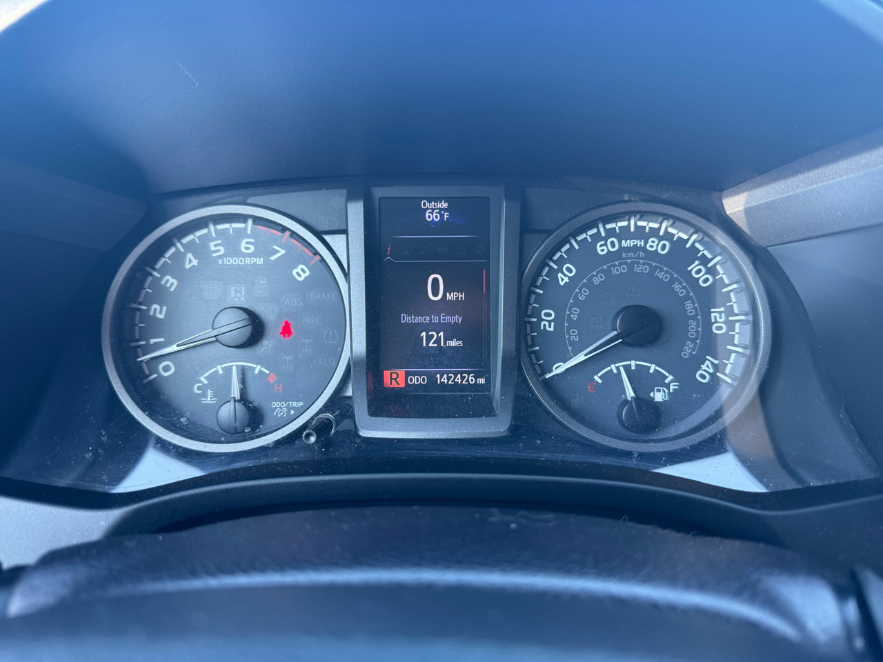 Used 2016 Toyota Tacoma TRD Sport image 24
