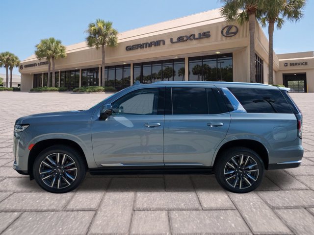 Used 2024 Cadillac Escalade Premium Luxury Platinum AWD/4WD image 7