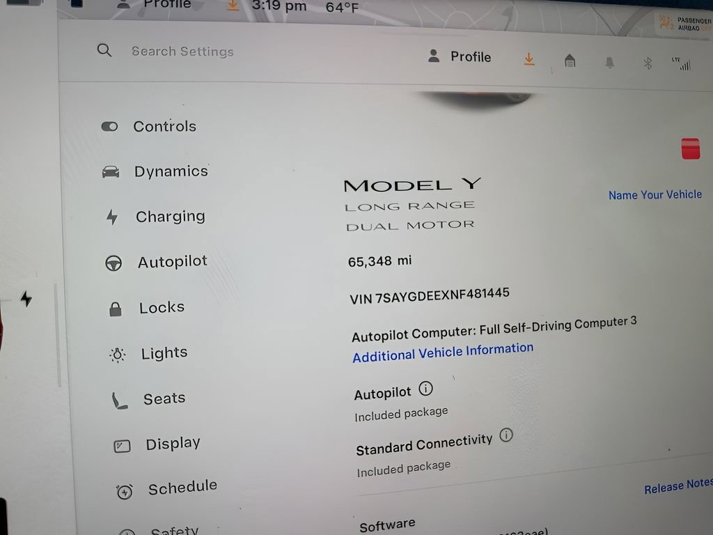 Used 2022 Tesla Model Y Long Range image 26