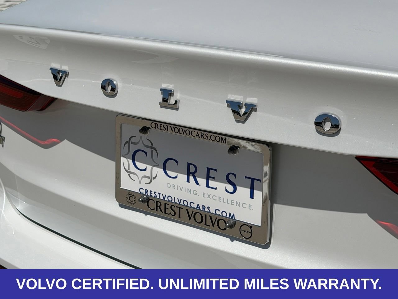 Certified 2024 Volvo S60 B5 Core w/ Climate Package FWD image 10