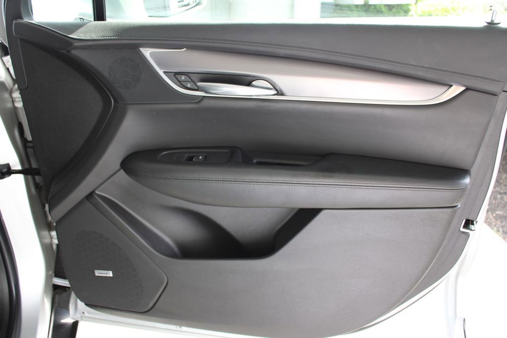 Used 2019 Cadillac XT5 Luxury image 50