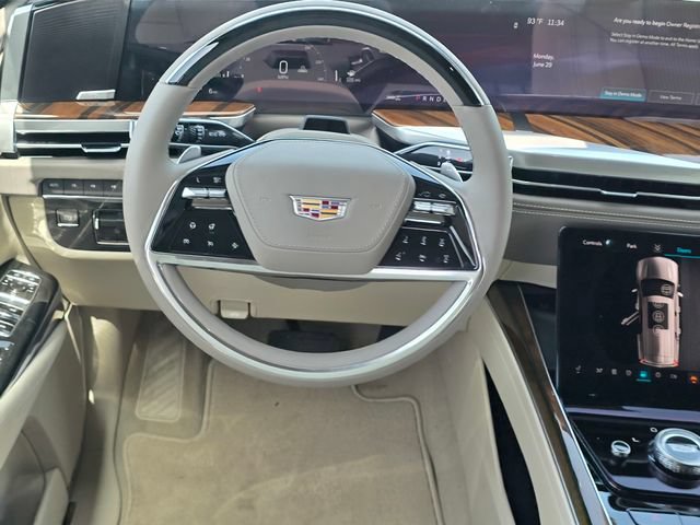 New 2026 Cadillac Escalade ESV Platinum Sport AWD/4WD image 17