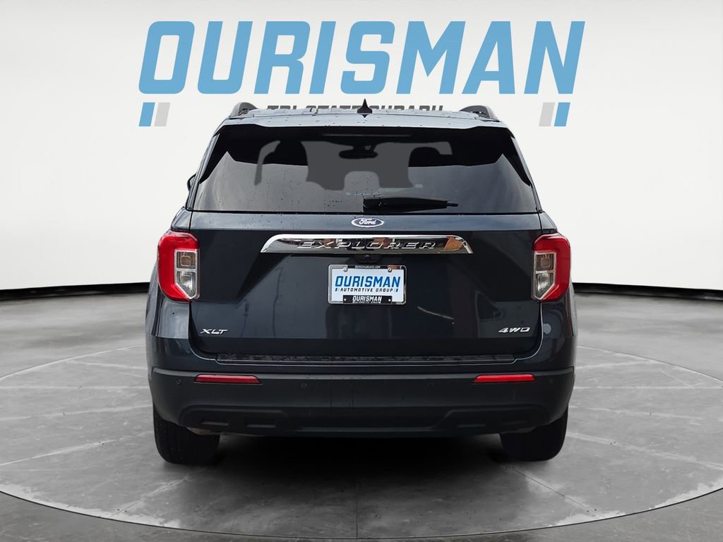 Used 2023 Ford Explorer XLT image 5
