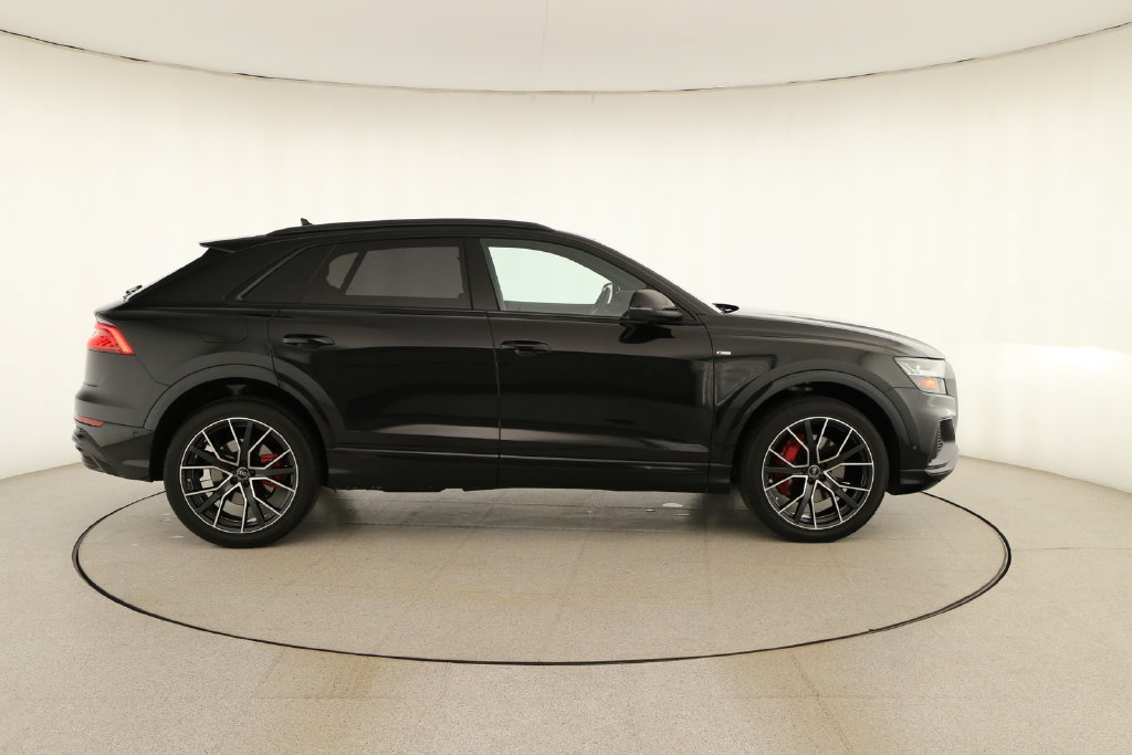 Used 2023 Audi Q8 Premium Plus AWD/4WD image 8