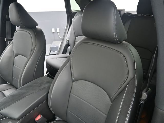 Used 2023 INFINITI QX50 Sensory image 12