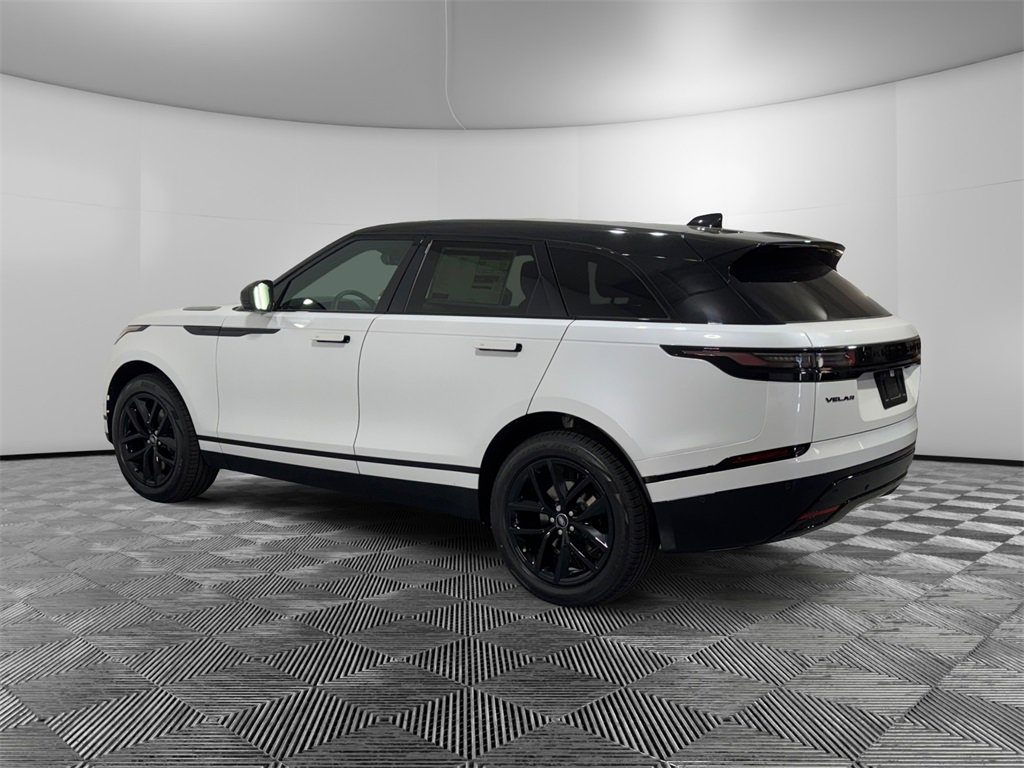 New 2026 Land Rover Range Rover Velar Dynamic SE image 3
