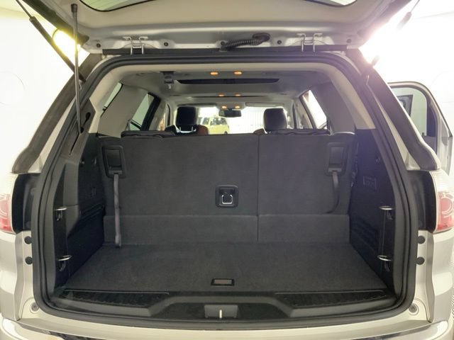 Used 2011 GMC Acadia Denali FWD image 34