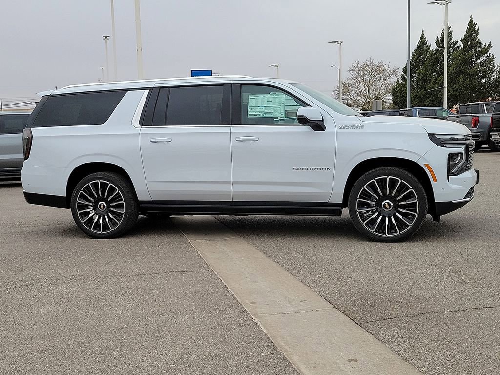 New 2026 Chevrolet Suburban High Country AWD/4WD image 12