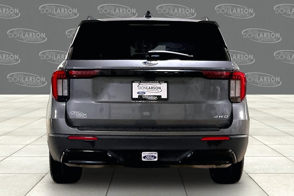 Used 2025 Ford Explorer ST-Line AWD/4WD image 9