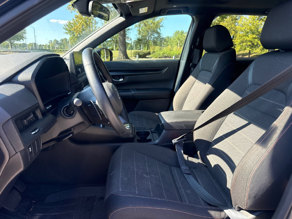 Certified 2025 Honda CR-V Sport image 13