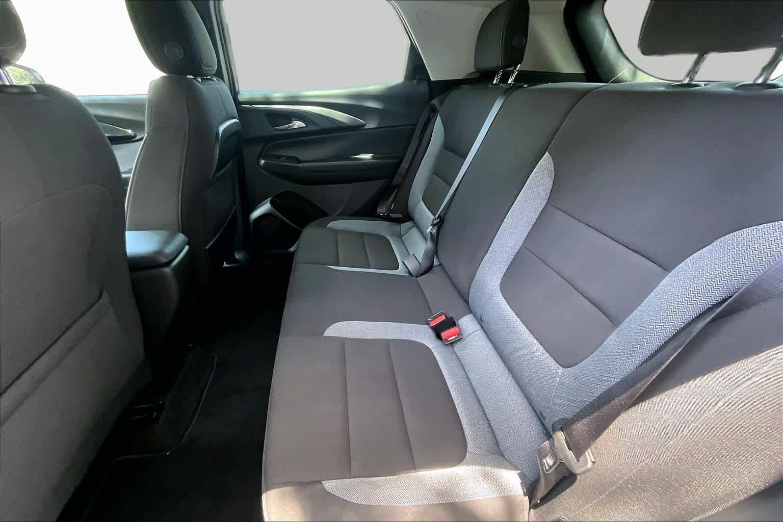Used 2023 Chevrolet TrailBlazer LS FWD image 21