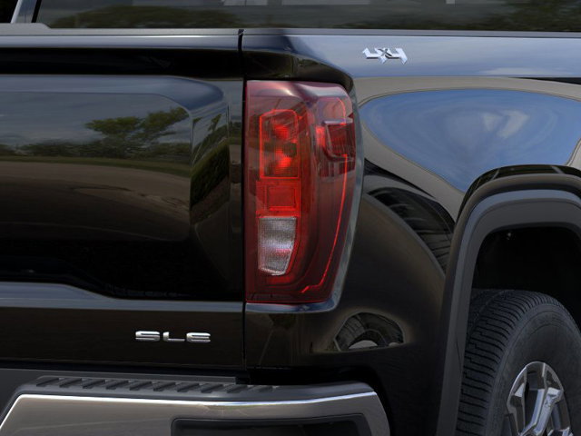 New 2026 GMC Sierra 1500 SLE image 11