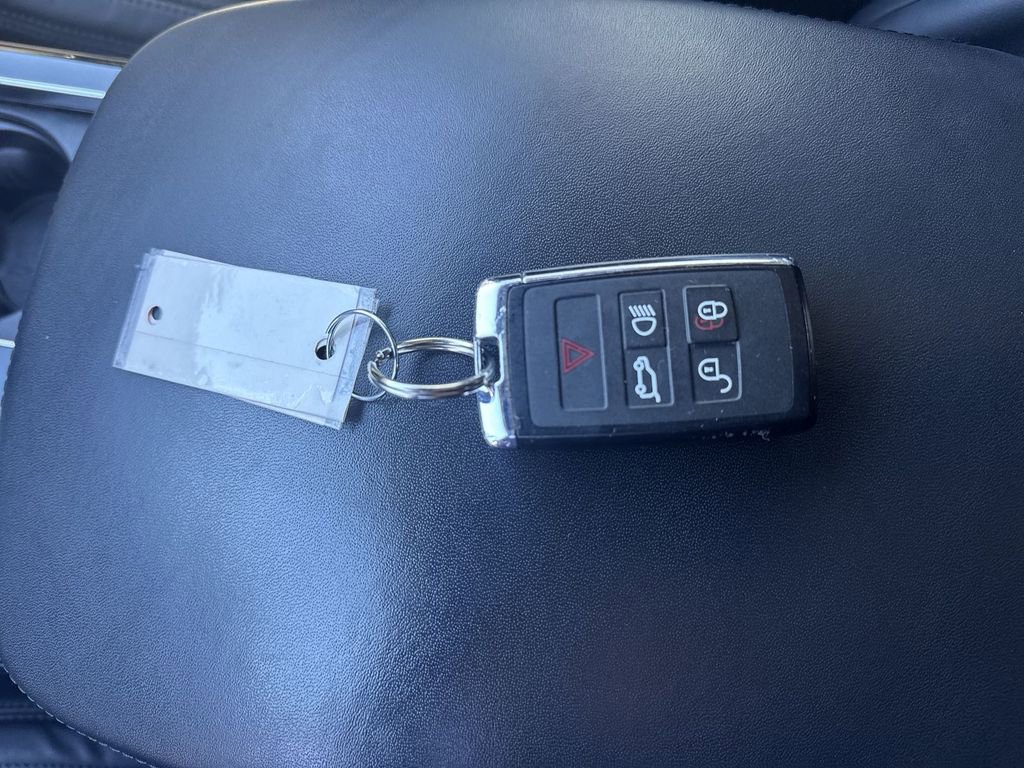 Used 2021 Land Rover Range Rover P525 Westminster Edition image 36