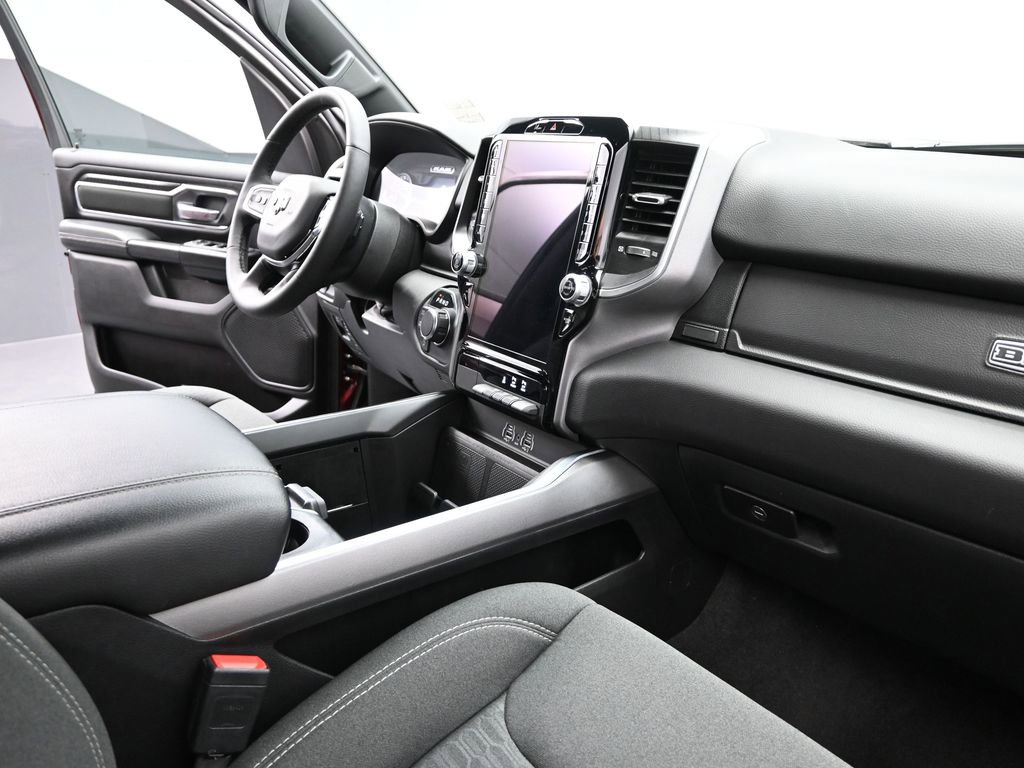 Used 2025 RAM 1500 Big Horn AWD/4WD image 22