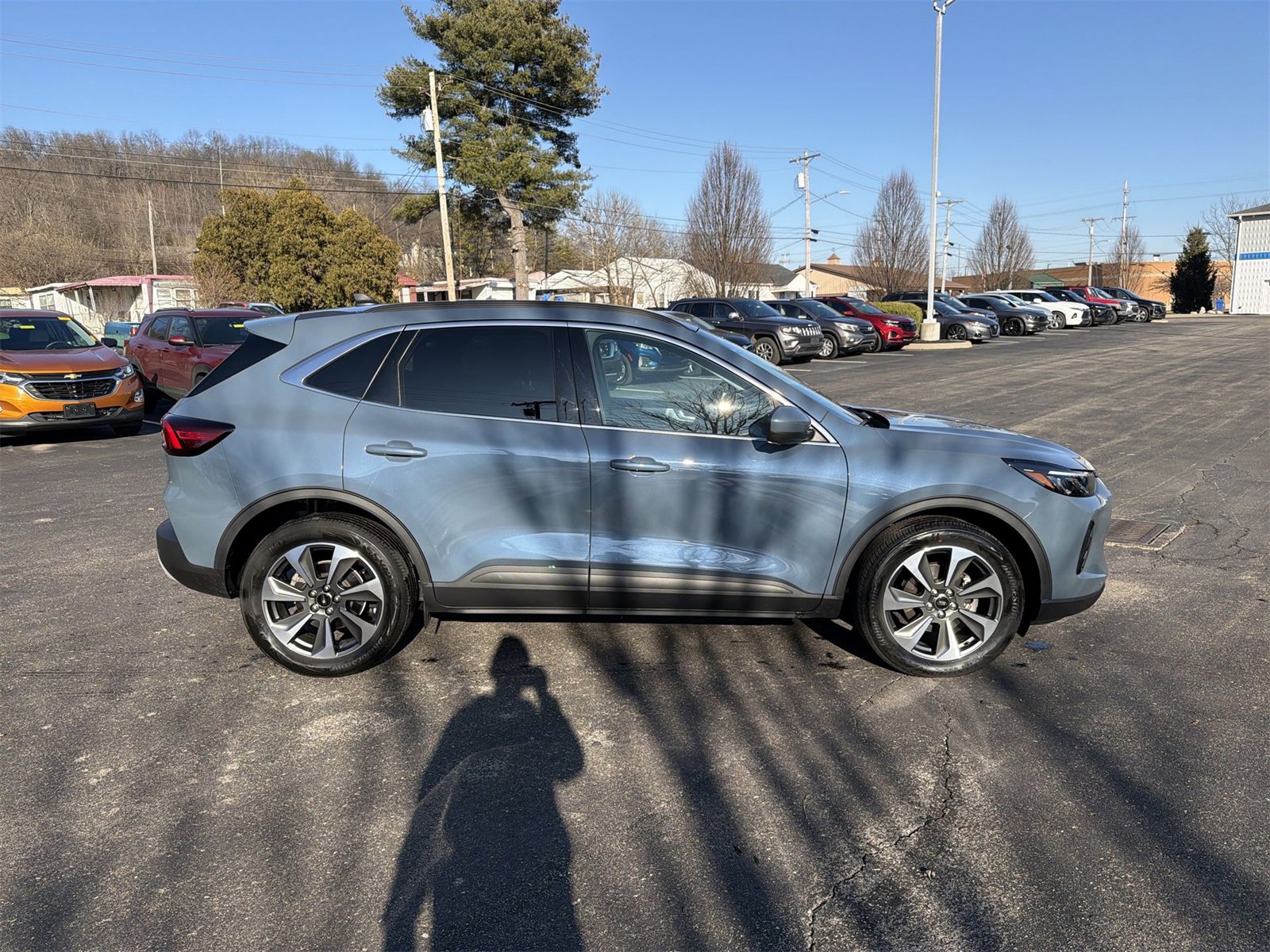 Used 2023 Ford Escape Platinum image 9