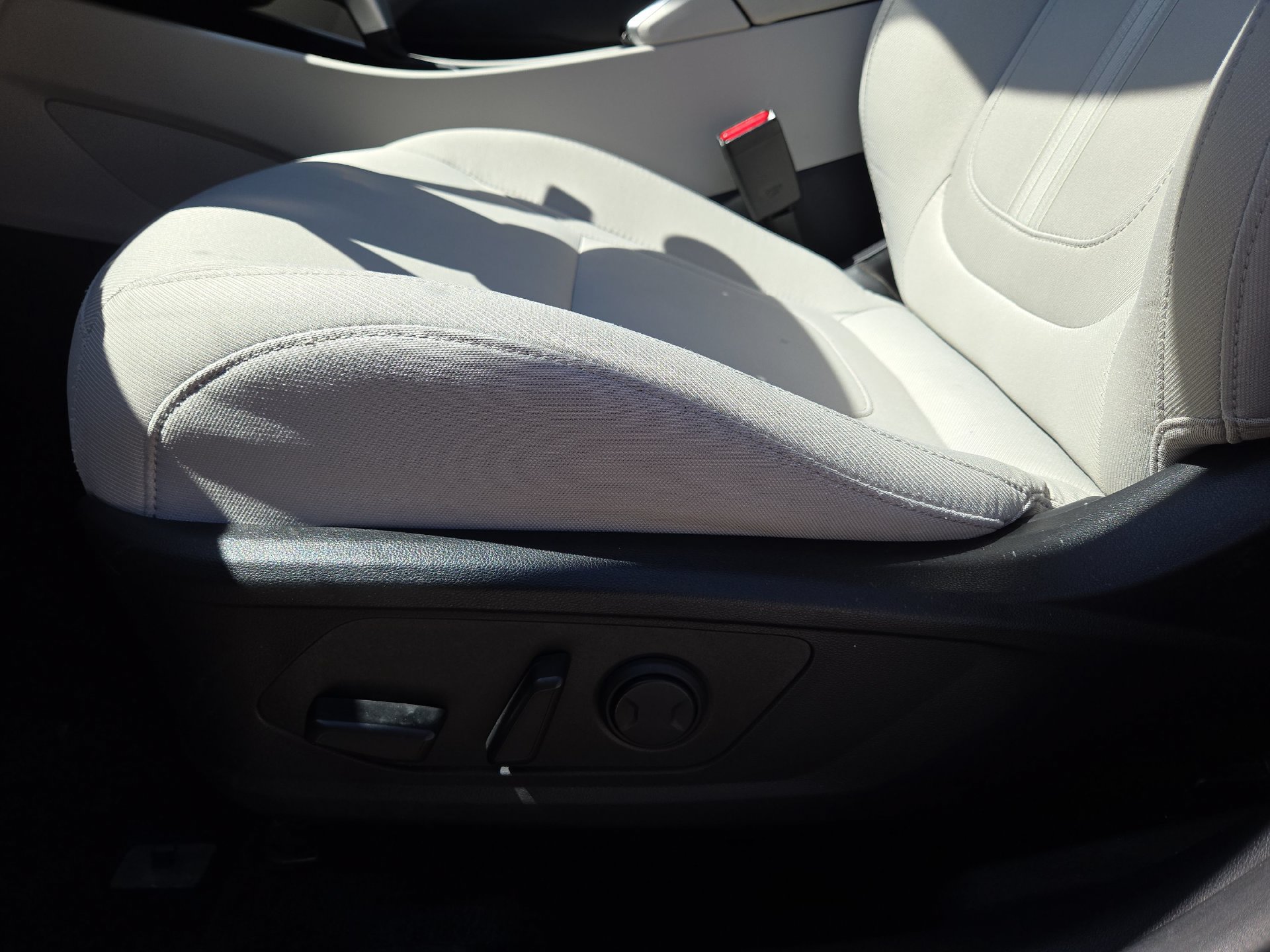 Used 2025 Hyundai Tucson SEL FWD image 17