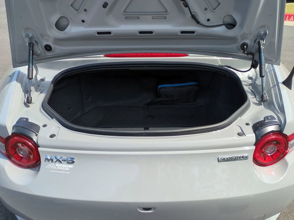 New 2026 MAZDA MX-5 Miata Club w/ Interior Package RWD image 13