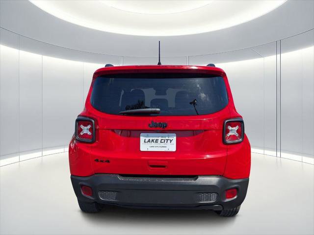 Certified 2023 Jeep Renegade Latitude AWD/4WD image 4
