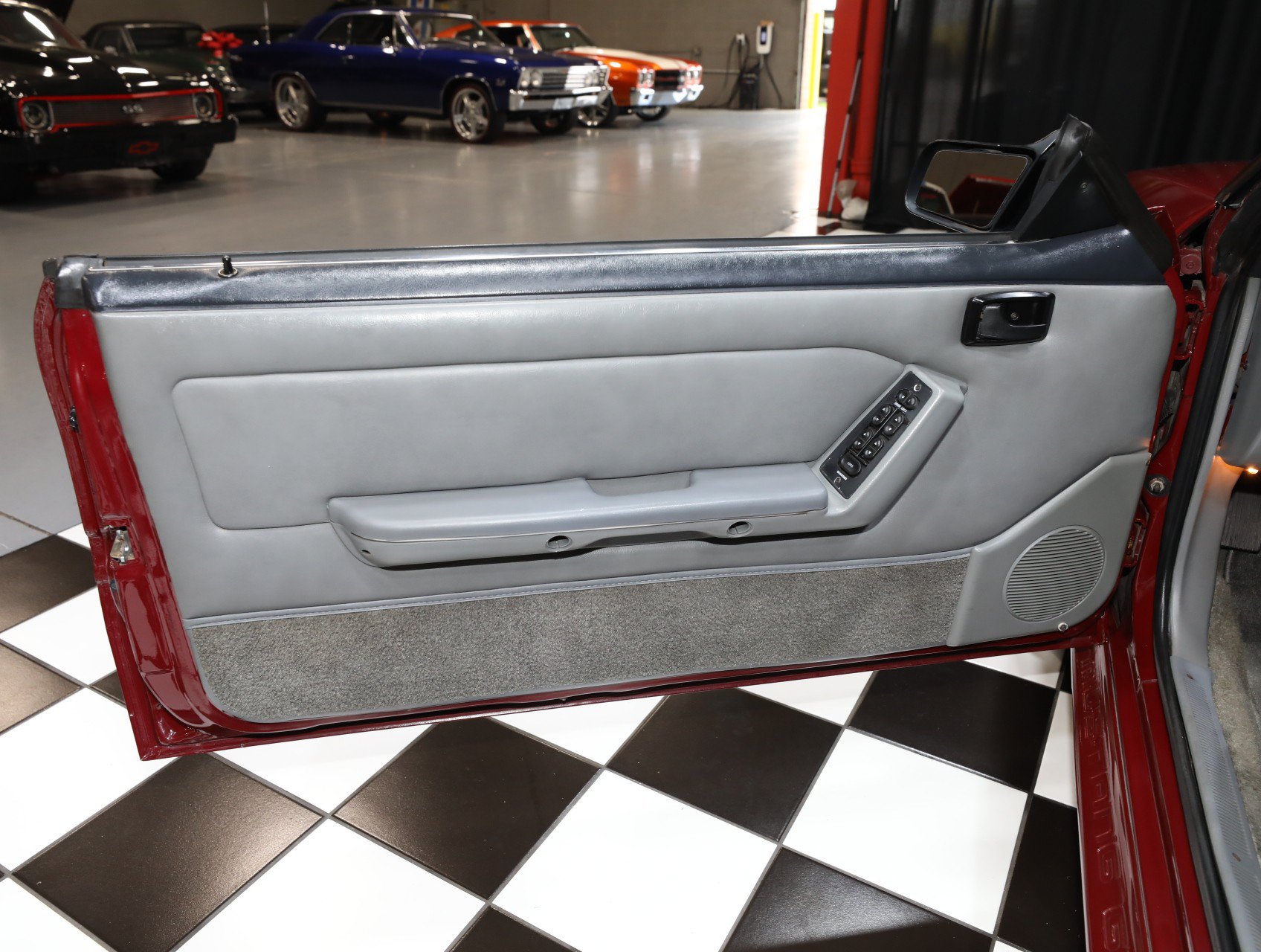Used 1987 Ford Mustang GT RWD image 53