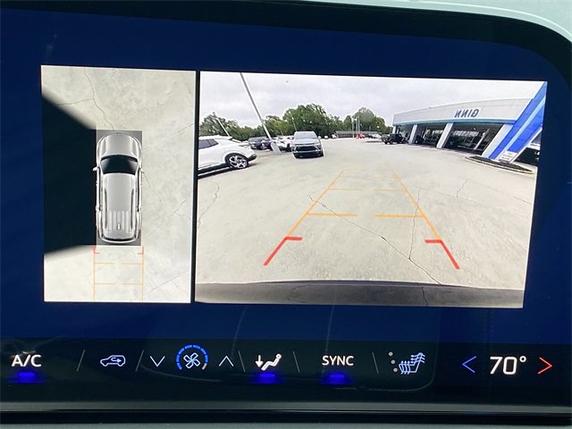 New 2026 Chevrolet Traverse LT w/ Midnight/Sport Edition image 13