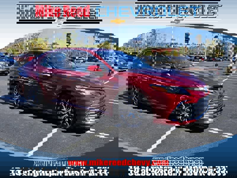 Used 2022 Toyota Camry XLE