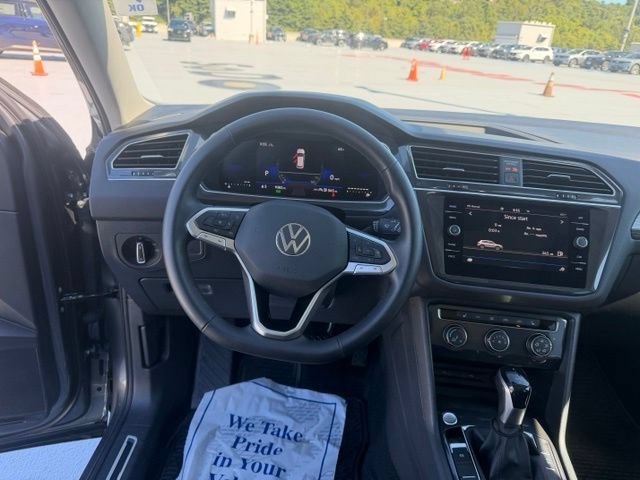 Used 2024 Volkswagen Tiguan Wolfsburg Edition AWD/4WD image 14