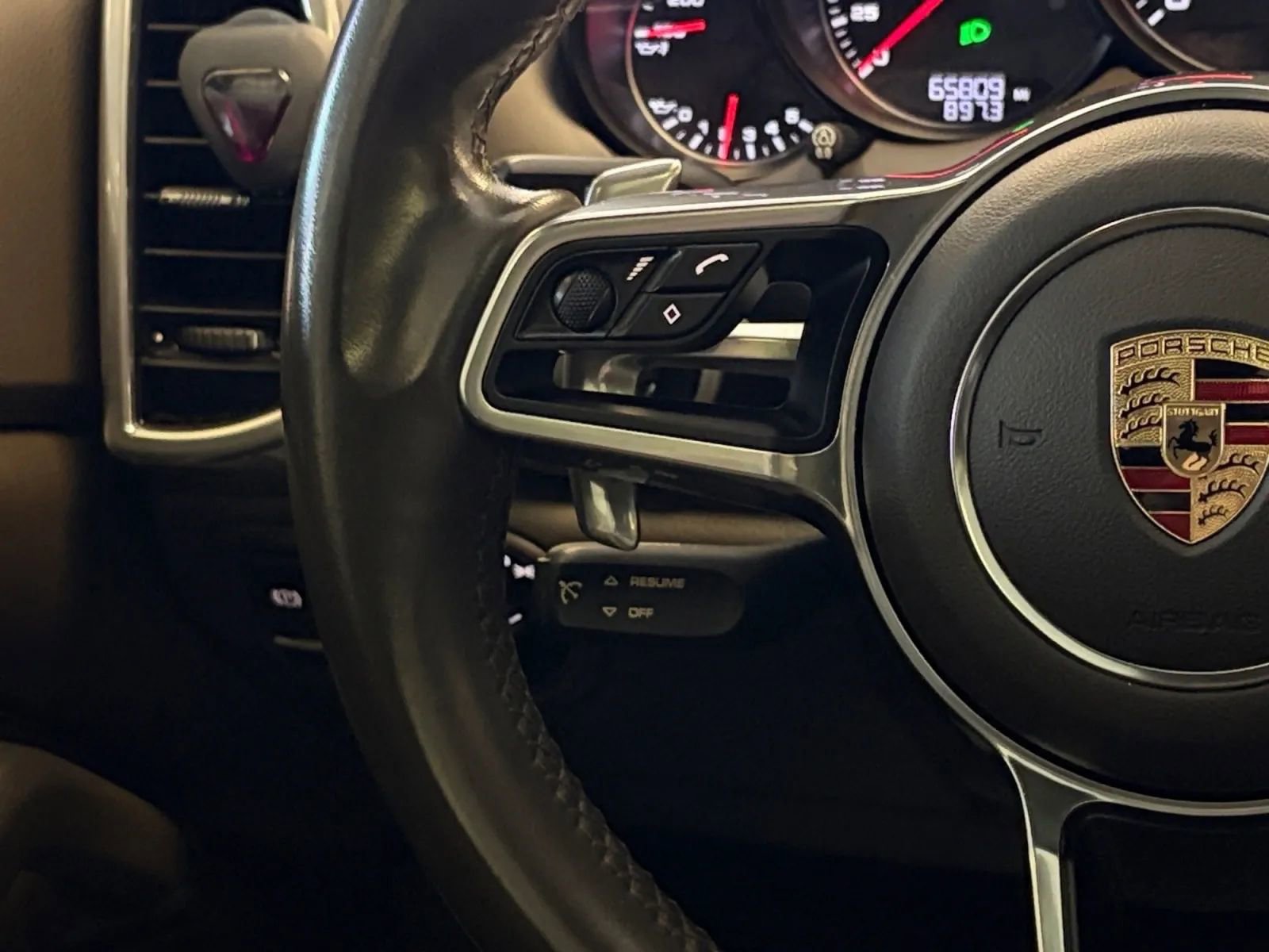 Used 2016 Porsche Cayenne w/ Premium Package Plus image 67
