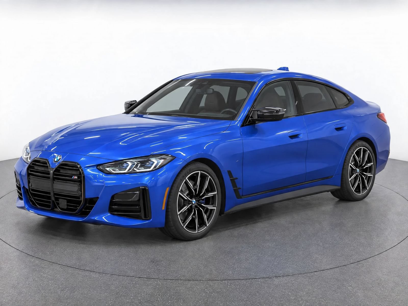 Certified 2025 BMW M440i RWD image 2