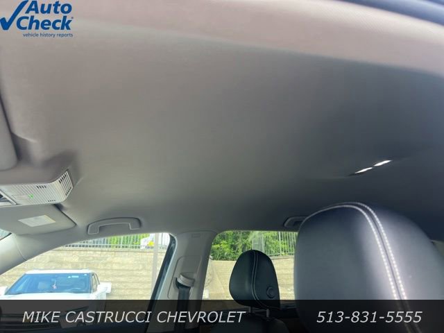 Used 2025 Volkswagen Atlas SE AWD/4WD image 13