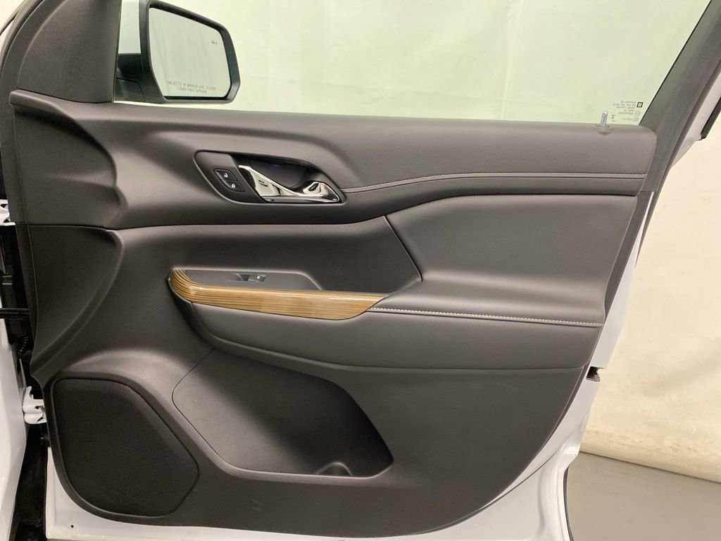 Certified 2023 GMC Acadia SLE w/ Driver Convenience Package image 11