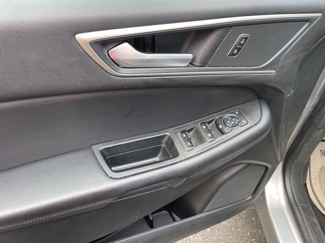 Used 2024 Ford Edge SEL AWD/4WD image 17