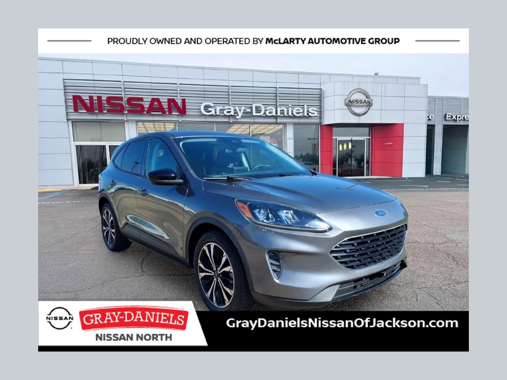 Used 2022 Ford Escape SE w/ SE Sport Appearance Package