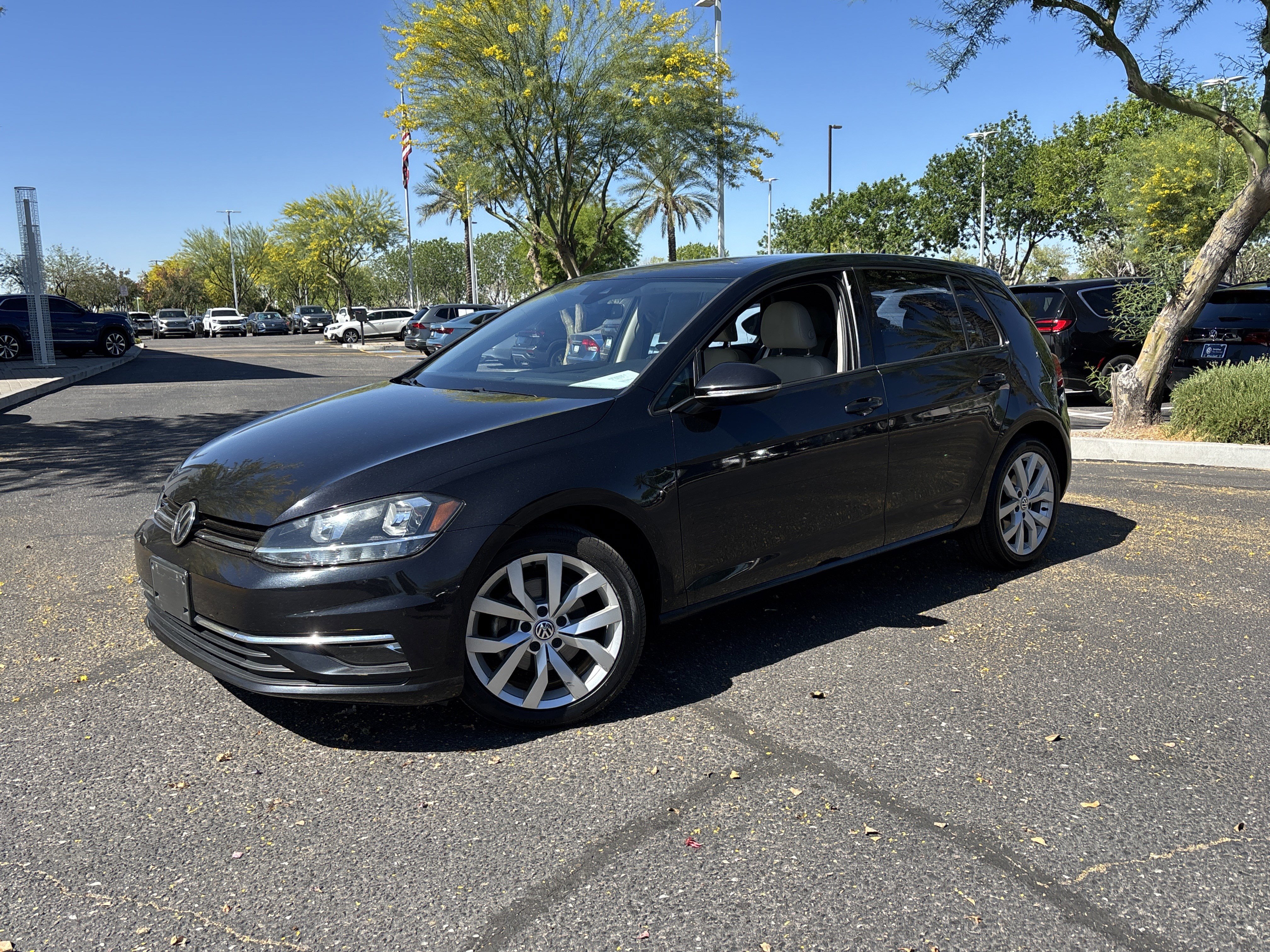 Used 2019 Volkswagen Golf SE w/ Driver Assistance Package image 31