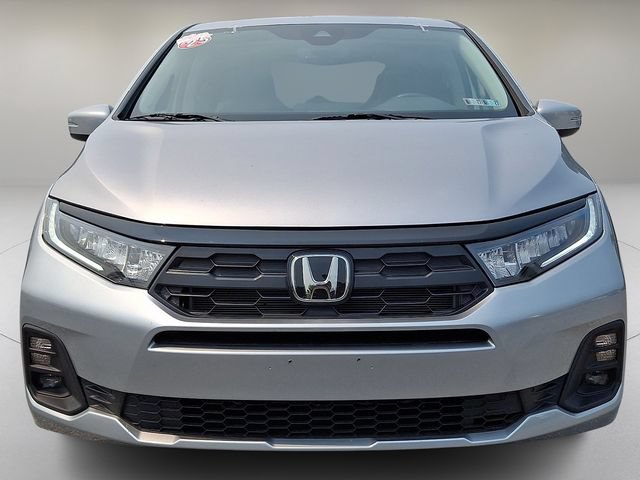 Used 2025 Honda Odyssey EX-L image 3