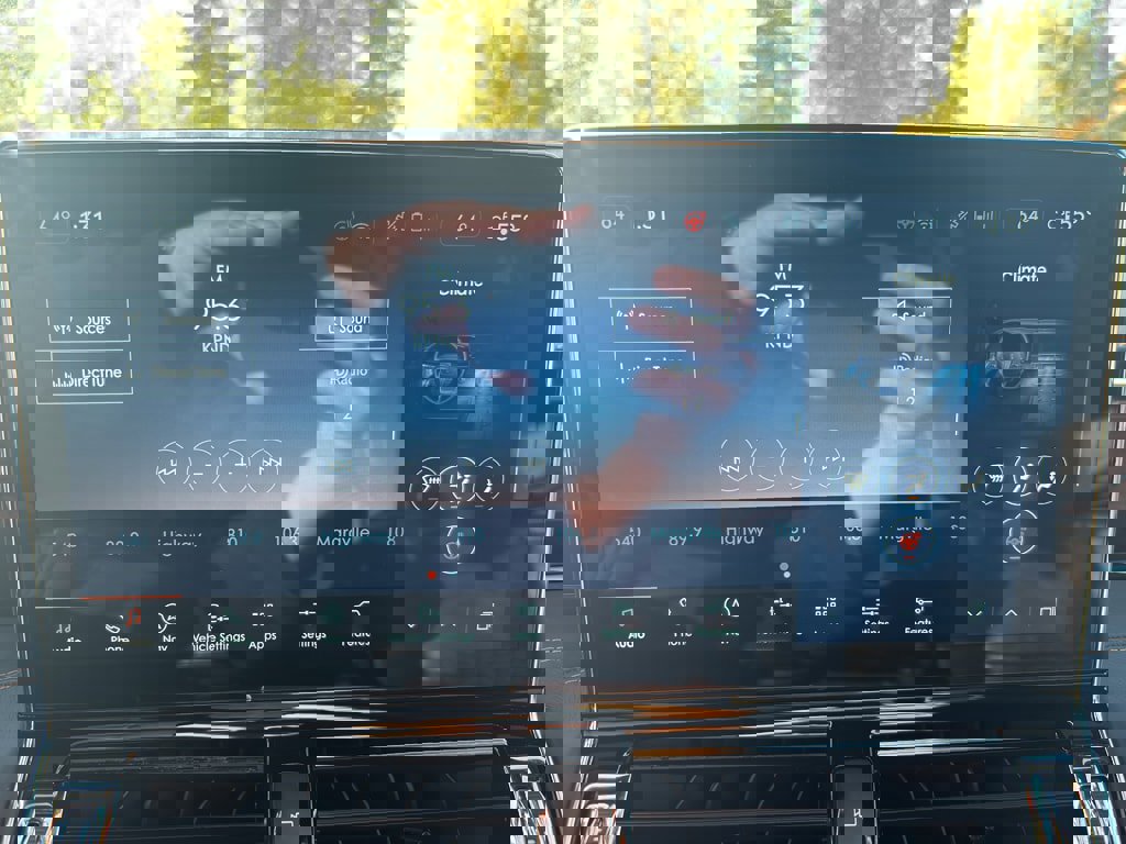 Used 2024 Lincoln Navigator L Black Label image 22