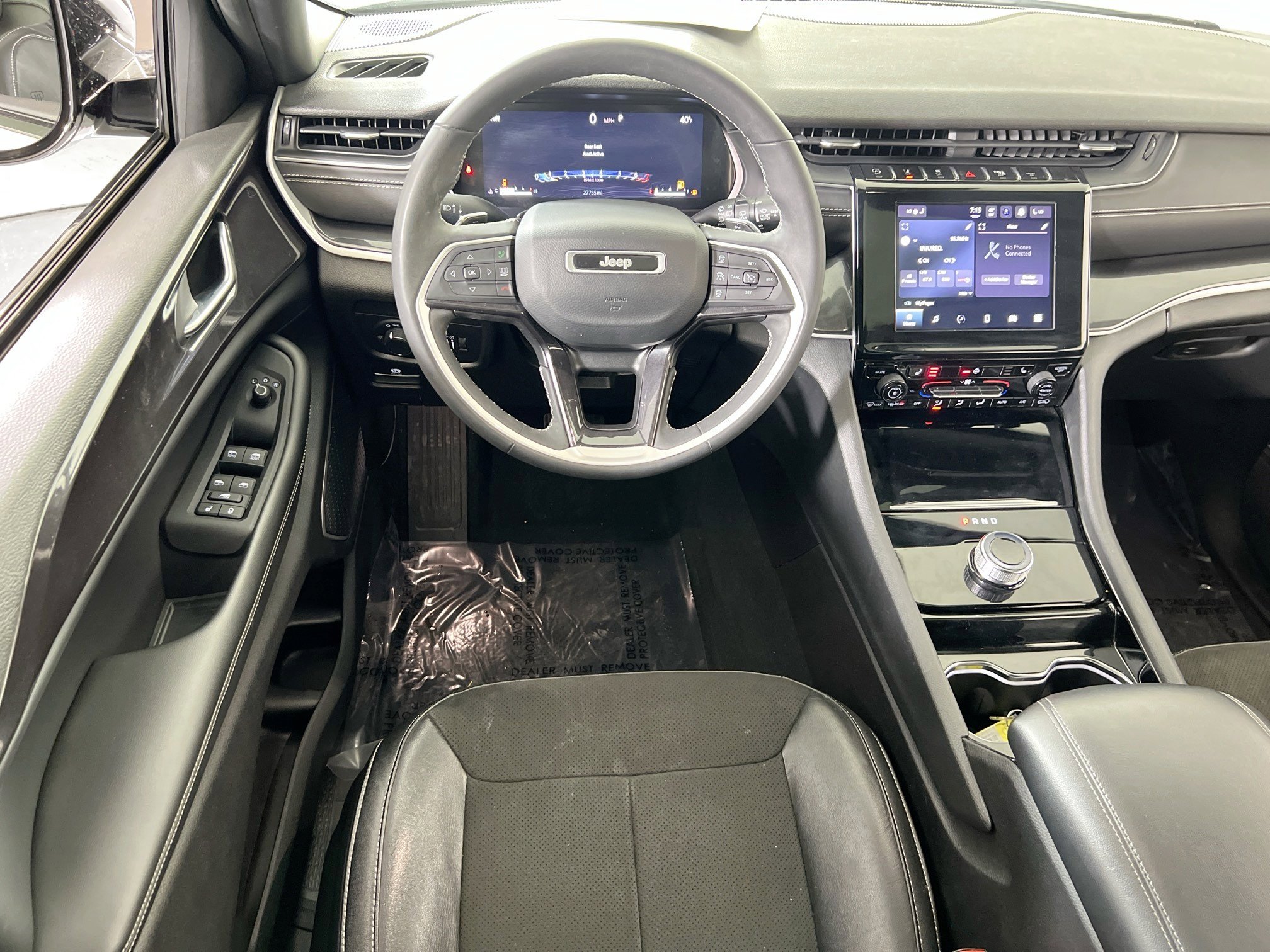 Used 2023 Jeep Grand Cherokee L Laredo AWD/4WD image 22