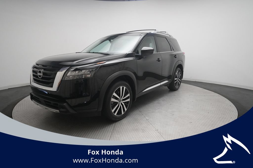 Used 2025 Nissan Pathfinder Platinum AWD/4WD video 1