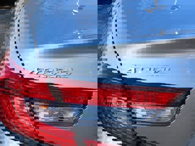 Used 2020 Honda Accord Hybrid image 7