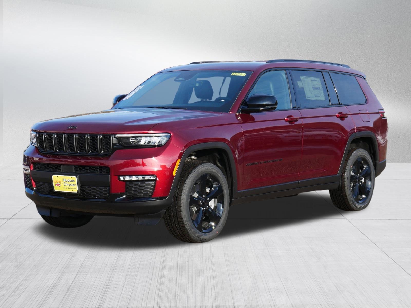 New 2025 Jeep Grand Cherokee L Limited w/ Black Appearance Package image 4