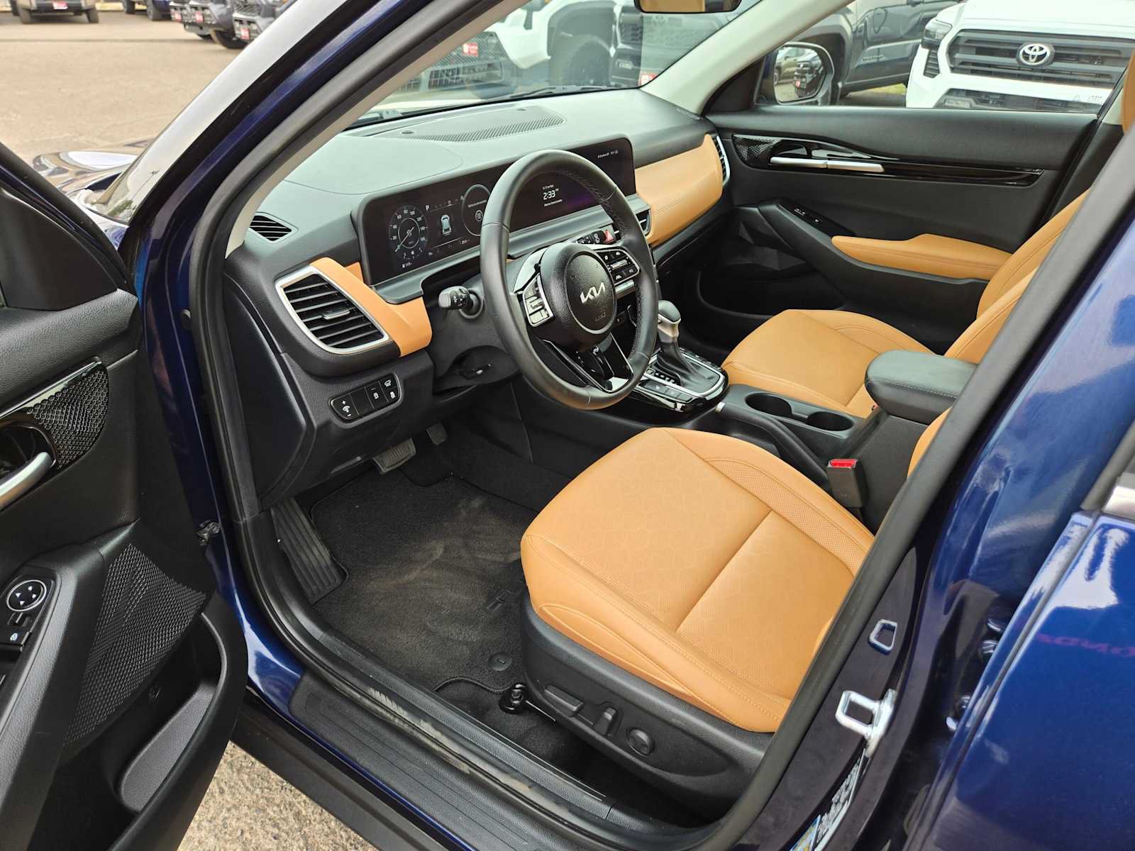 Used 2026 Kia Seltos EX w/ EX Sunroof Package AWD/4WD image 19