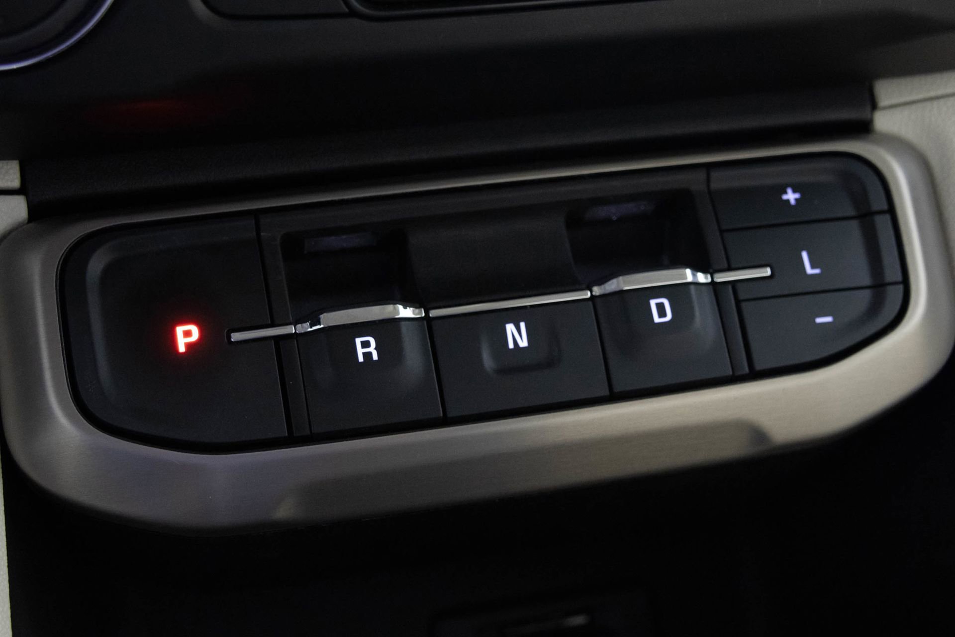 Certified 2022 GMC Acadia Denali w/ Denali Technology Package AWD/4WD image 32