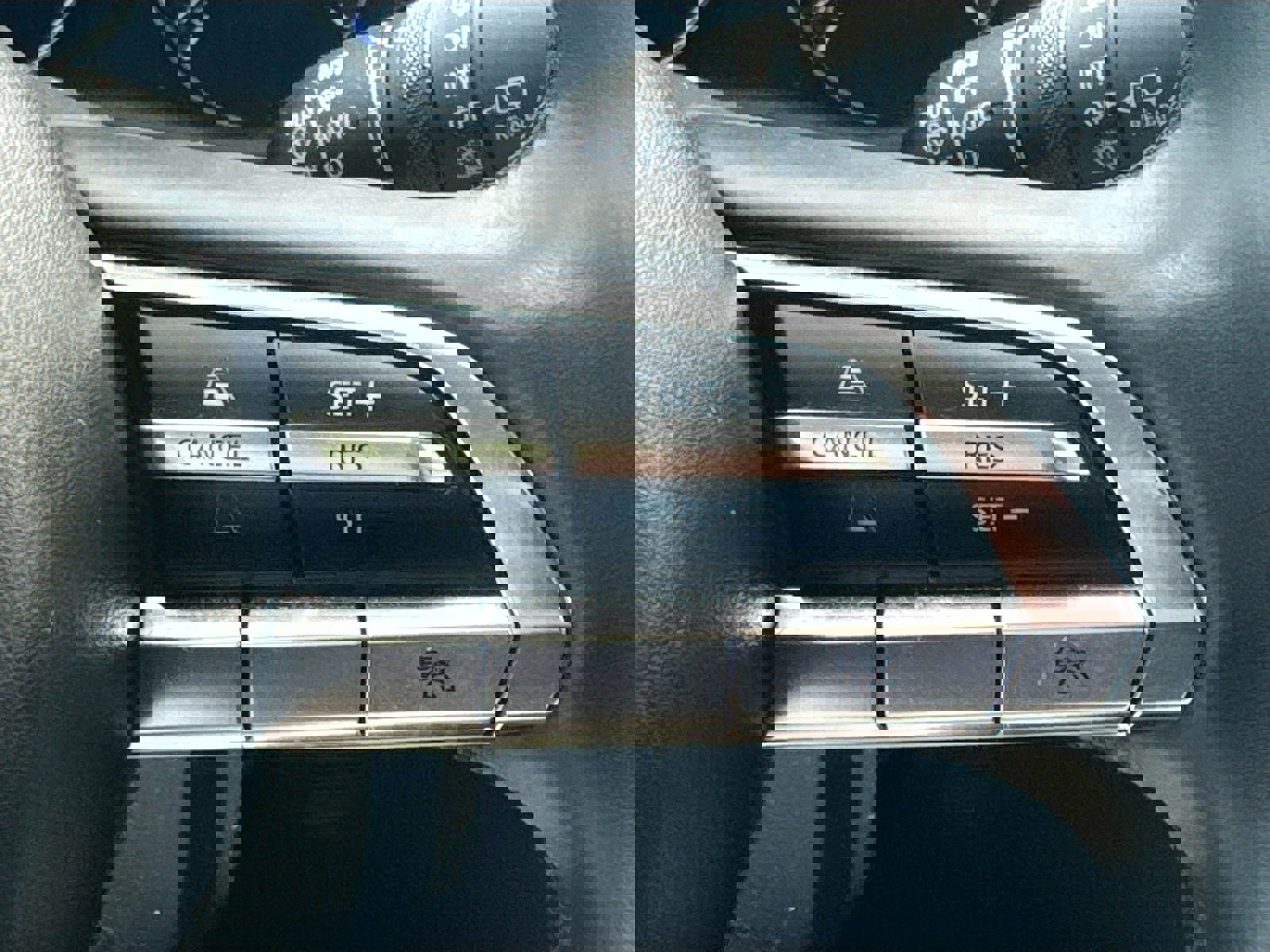 Used 2023 MAZDA CX-30 AWD 2.5 S w/ Premium Package image 11