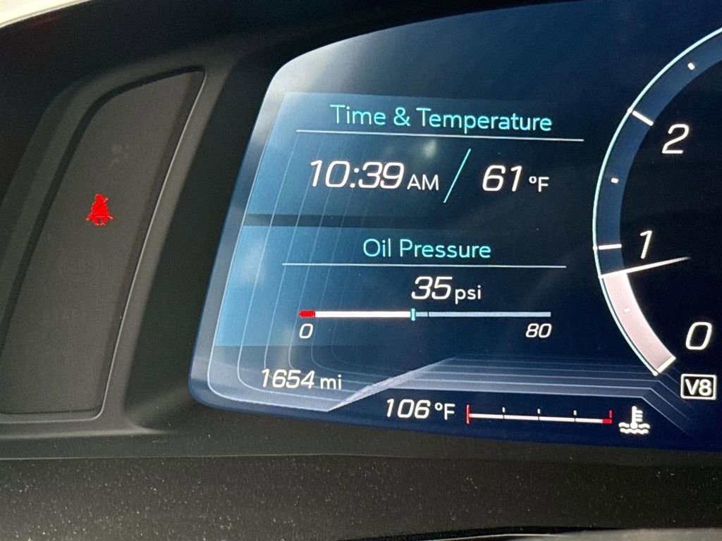 Used 2024 Chevrolet Corvette Stingray Preferred Cpe w/ Stealth Interior Trim Package image 11