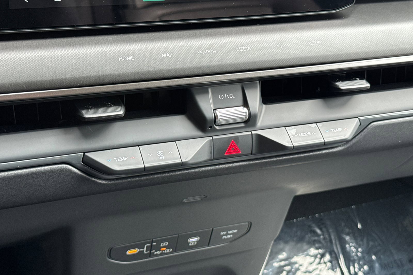 New 2026 Kia EV9 Light image 18