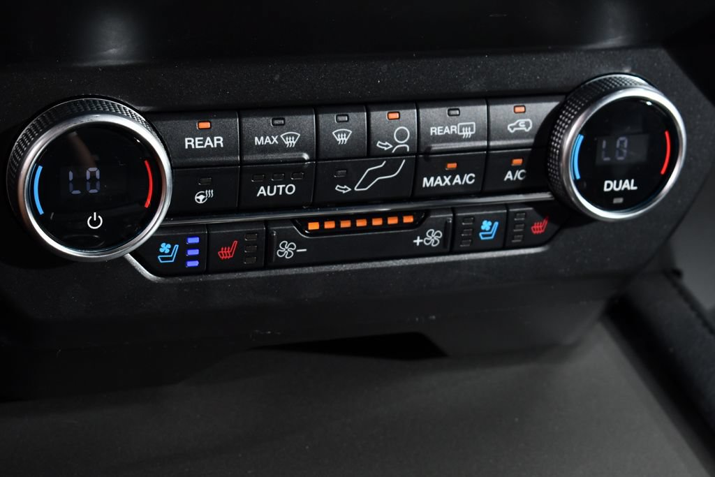 Used 2021 Ford Expedition XLT AWD/4WD image 30