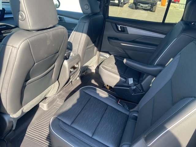 New 2026 Buick Enclave Sport Touring w/ Power Package image 11