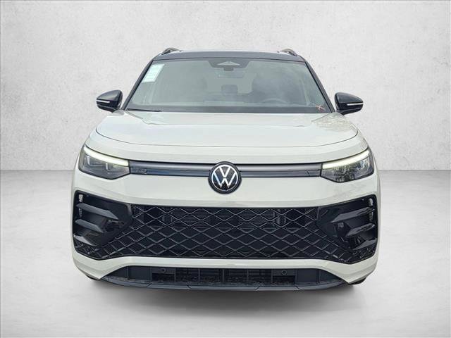 New 2026 Volkswagen Tiguan SE R-Line image 6