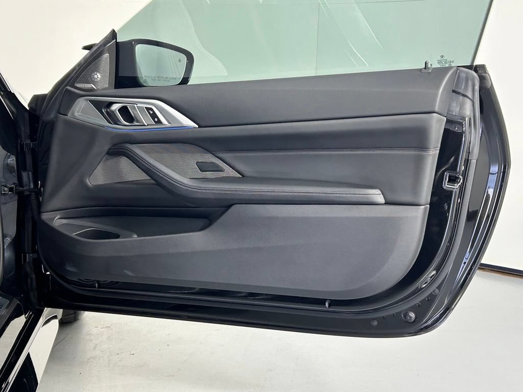 Used 2024 BMW M4 Competition RWD image 11