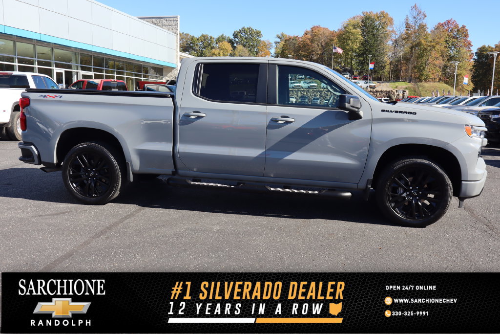 Used 2024 Chevrolet Silverado 1500 RST w/ LPO, Liner Protection Package AWD/4WD image 1