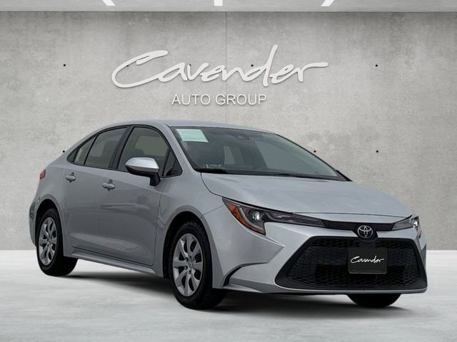 Used 2020 Toyota Corolla LE FWD image 2
